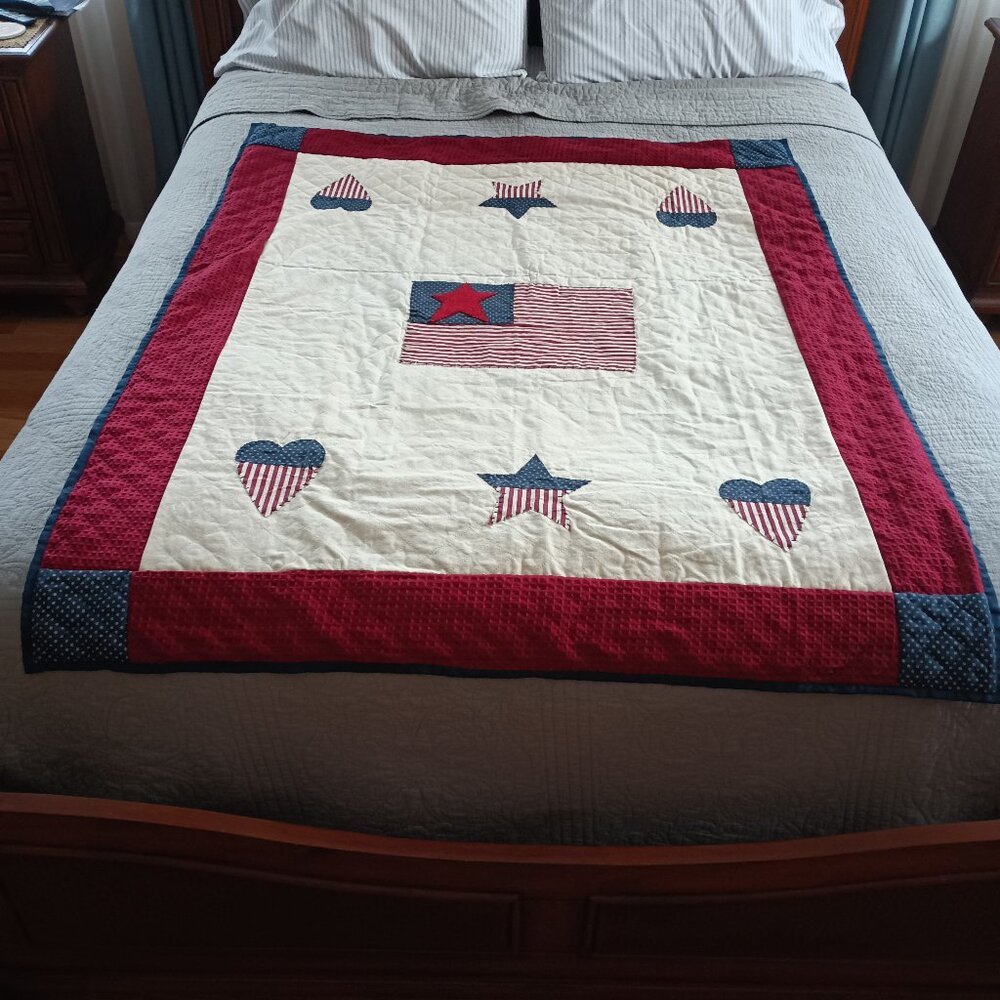 Hand Made American Art Quilt for Decor